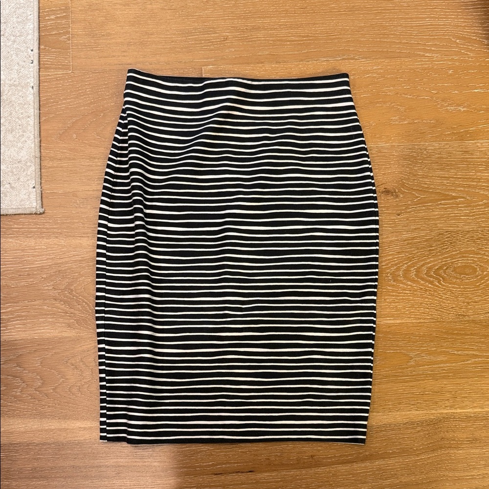 LOFT Black and White Striped Pencil Skirt